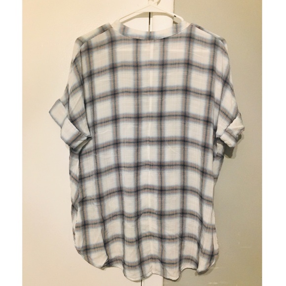 Checkered Blouse - Picture 2 of 2